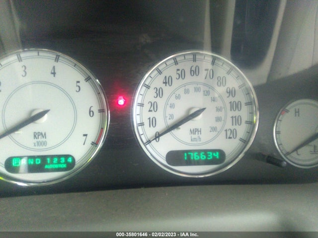2C3HE66G04H654529 Chrysler 300M