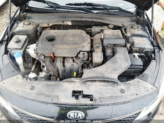 2017 Kia Optima, VIN: 5XXGT4L35HG151770