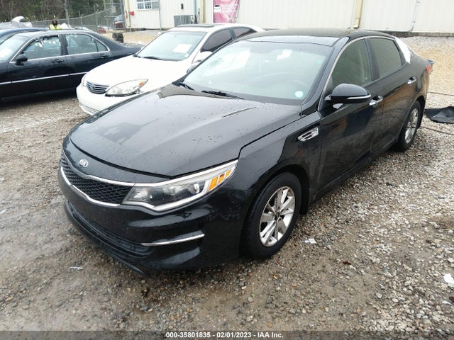 2017 Kia Optima, VIN: 5XXGT4L35HG151770