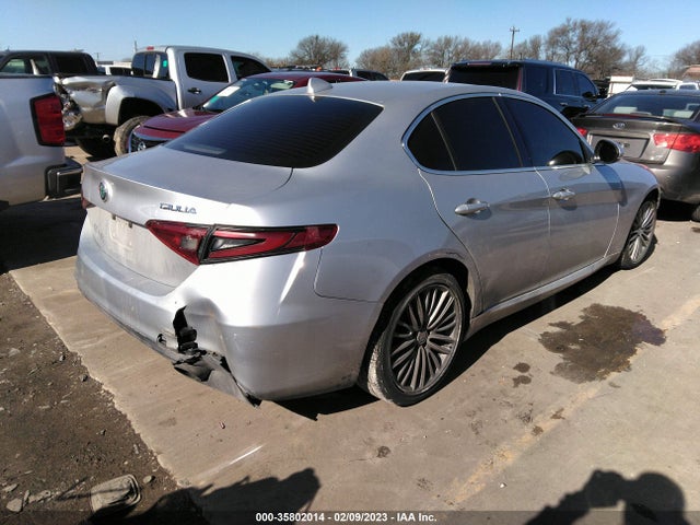 2017 Alfa Romeo Giulia, VIN: ZARFAECN4H7552055