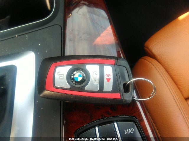BMW 3 Series 330i Xdrive 2018 WBA8D9C59JEB35534 Image 3