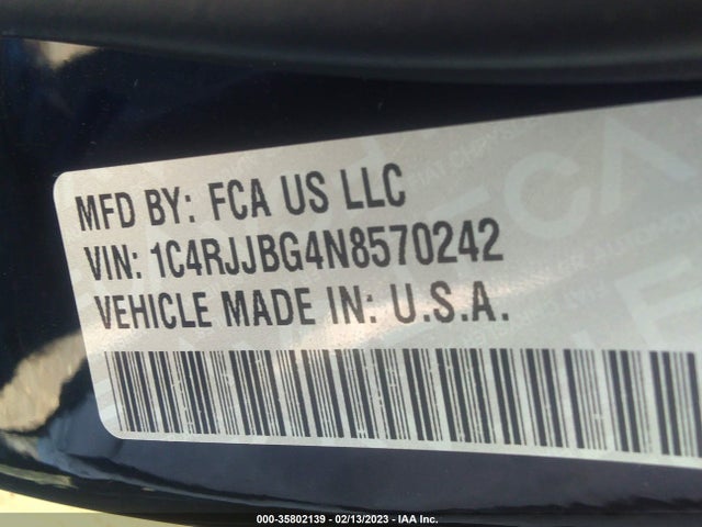 2022 Jeep Grand Cherokee, VIN: 1C4RJJBG4N8570242