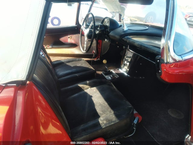 1960 CHEVROLET CORVETTE VIN: 00867S106576