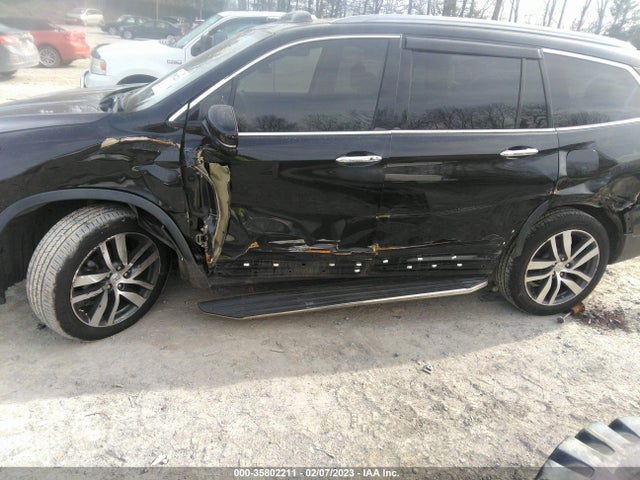 2017 Honda Pilot, VIN: 5FNYF6H96HB058411
