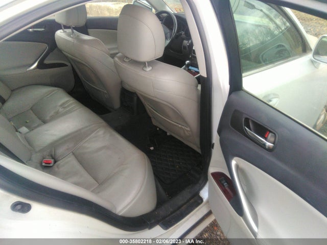 Lexus IS 250 2008 JTHCK262182023992 Image 8