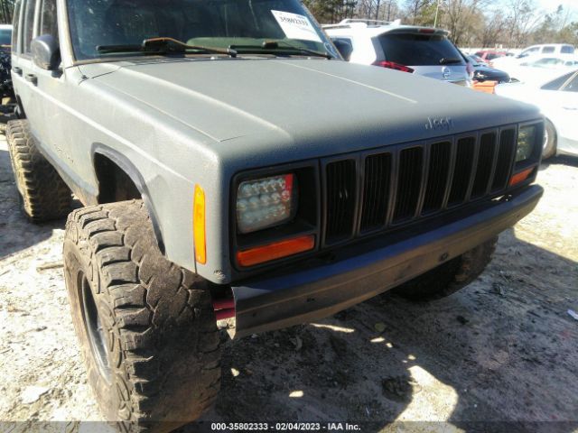1J4FF48S5YL201743 Jeep Cherokee