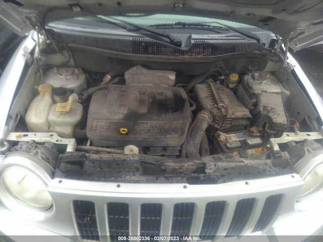 2008 JEEP COMPASS SPORT VIN: 1J8FT47W58D622951