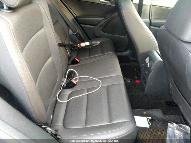 2016 Volkswagen Tiguan, VIN: WVGBV7AX9GW573528