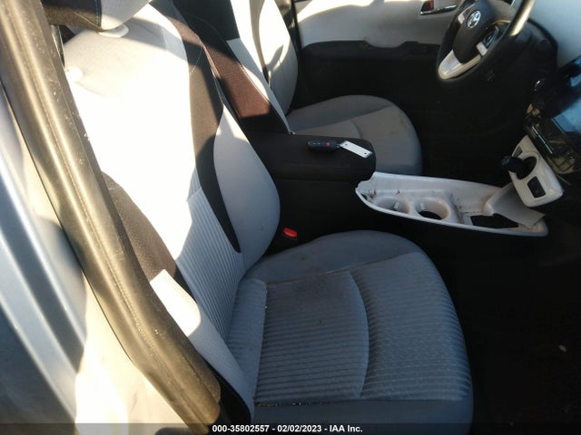 2018 Toyota Prius, VIN: JTDKARFU4J3547907