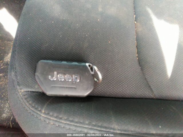 1C4HJXDG4KW667198 Jeep Wrangler Unlimited Sport
