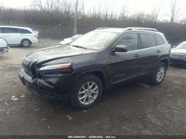 1C4PJMCS8FW523577 Jeep Cherokee Latitude