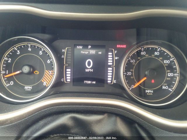 1C4PJMCS8FW523577 Jeep Cherokee Latitude