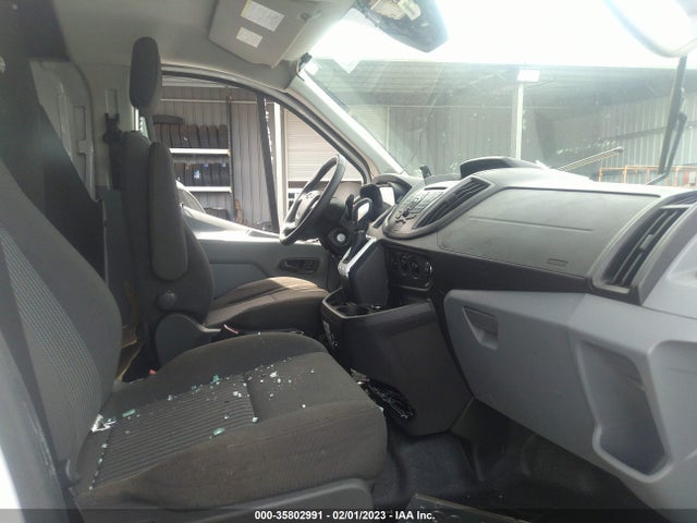 2015 Ford Transit, VIN: 1FTNE1ZV0FKB13522