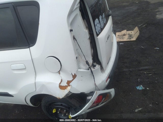 2010 KIA SOUL VIN: KNDJT2A23A7145243