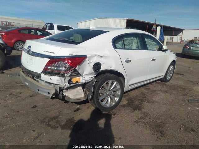 2016 Buick LaCrosse, VIN: 1G4GB5G36GF128705