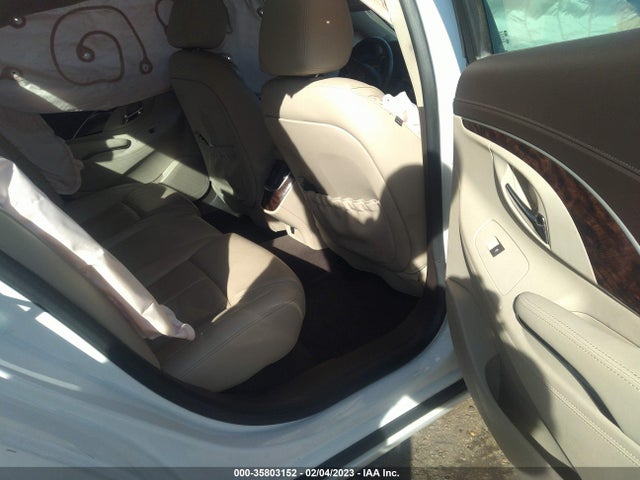 2016 Buick LaCrosse, VIN: 1G4GB5G36GF128705
