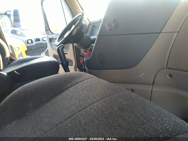 2017 FREIGHTLINER CASCADIA 125 VIN: 3AKJGLDR5HSJB3150