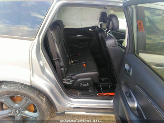 3C4PDCGG1JT500714 Dodge Journey Crossroad