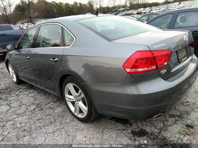 1VWBT7A35EC040692 Volkswagen Passat Se W/sunroof