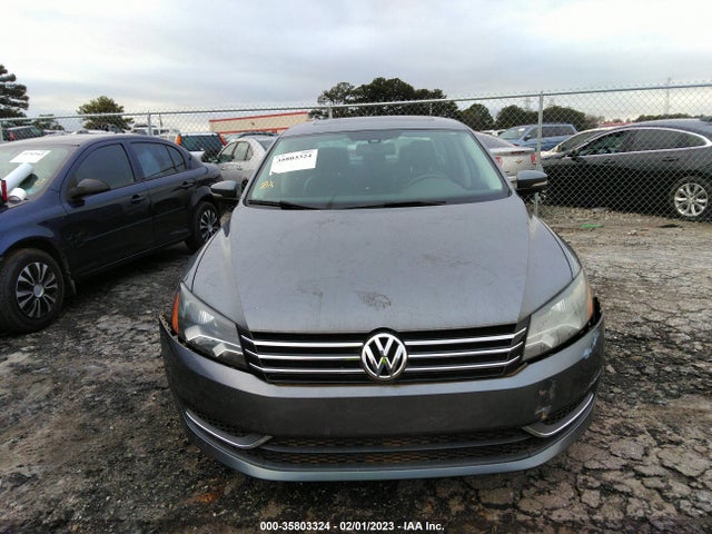 1VWBT7A35EC040692 Volkswagen Passat Se W/sunroof