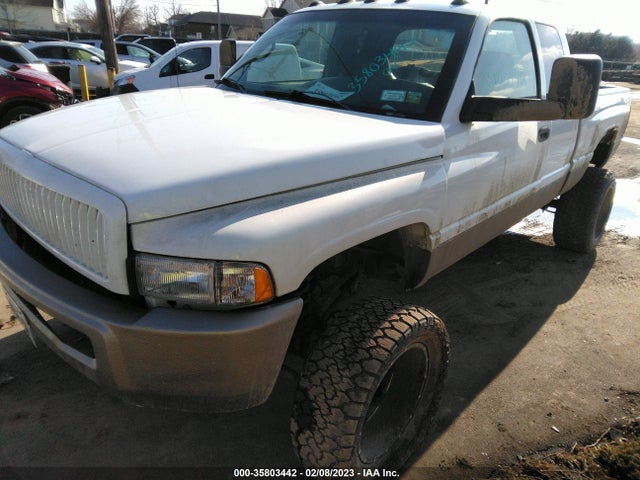 Dodge RAM 2500 2001 1B7KF23621J569897 Image 2