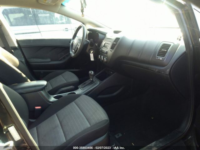 KNAFK5A80G5606060 KIA Forte 5-door Lx