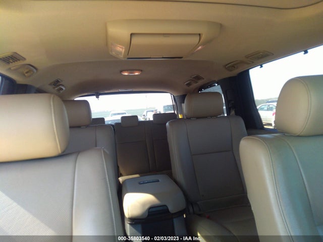 2011 TOYOTA SEQUOIA PLATINUM VIN: 5TDYY5G17BS031401