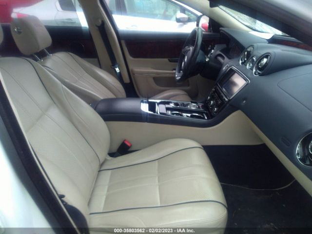 SAJWA2GB6BLV10334 Jaguar Xj Xjl