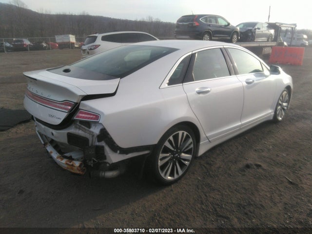 2017 Lincoln MKZ, VIN: 3LN6L5FCXHR619695