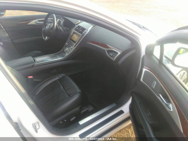 2017 Lincoln MKZ, VIN: 3LN6L5FCXHR619695