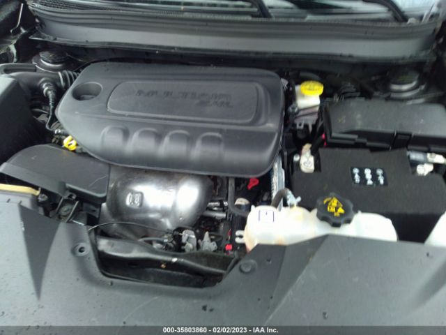 1C4PJLLB8MD113381 Jeep Cherokee Altitude