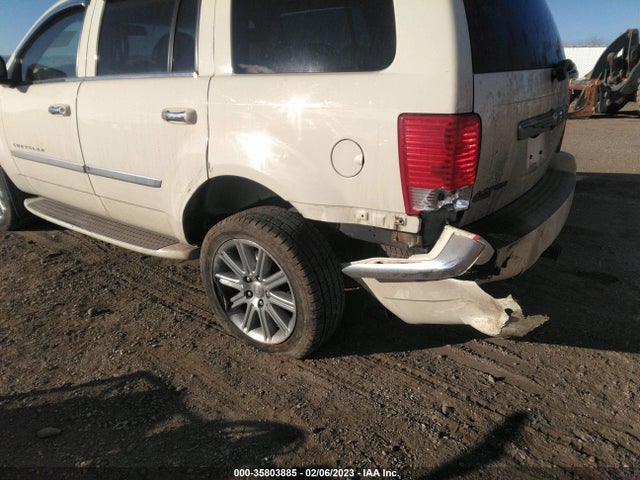 1A8HW58208F147926 Chrysler Aspen Limited