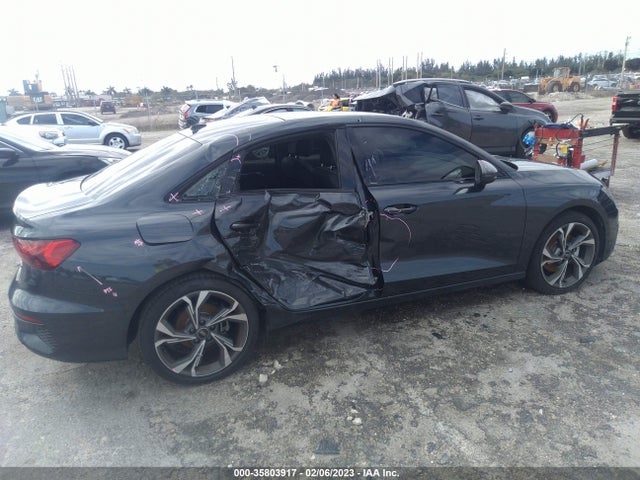 WAUGUDGY2NA098758 Audi A3 Sedan Premium
