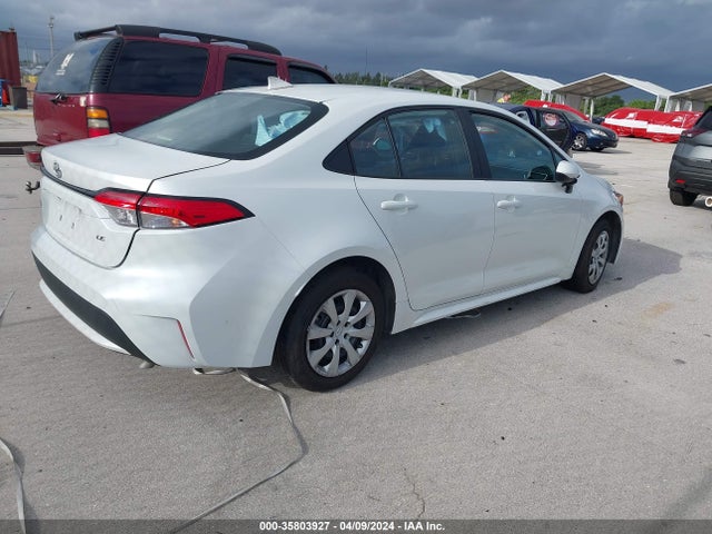 Toyota COROLLA LE 2022 5YFEPMAE9NP306663 Image 4