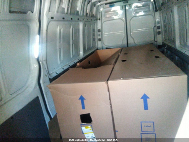 2013 MERCEDES-BENZ SPRINTER CARGO VANS VIN: WD3PE8CC2D5742892