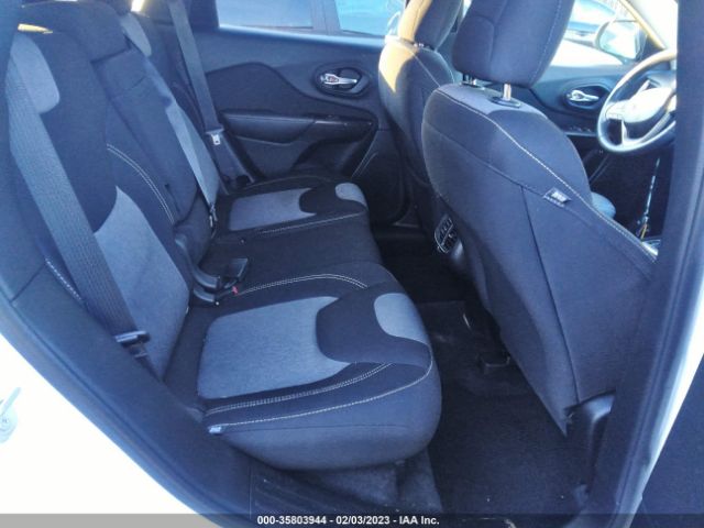 1C4PJLAB8HW548415 Jeep Cherokee Altitude