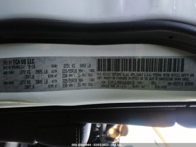 1C4PJLAB8HW548415 Jeep Cherokee Altitude