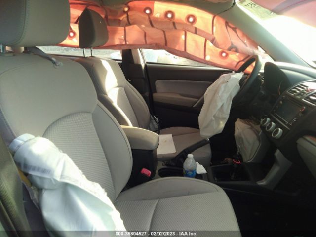 JF2SJAAC1HG462303 Subaru Forester