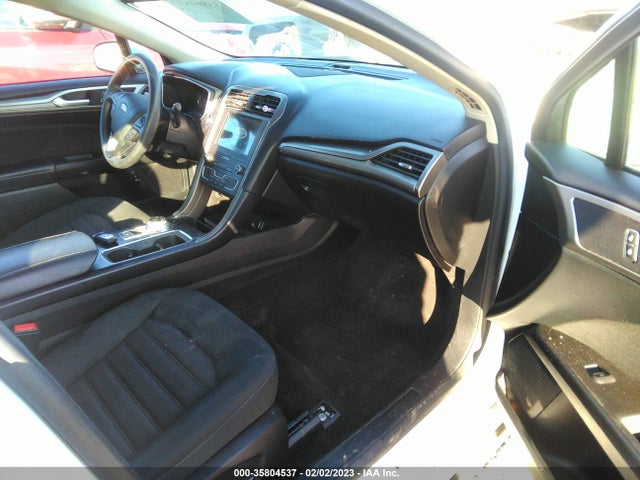 2019 Ford Fusion, VIN: 3FA6P0LU3KR106391