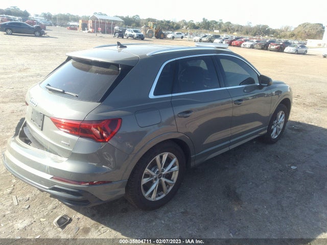 WA1DECF33N1067368 Audi Q3 S Line Premium
