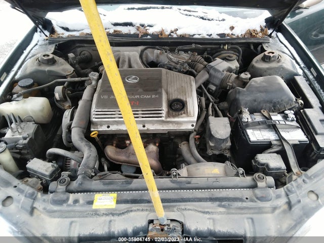 JT8BF28G4X5060363 Lexus ES 300 LUXURY SPORT SDN