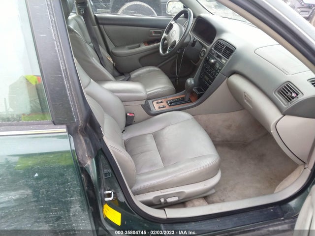 JT8BF28G4X5060363 Lexus ES 300 LUXURY SPORT SDN