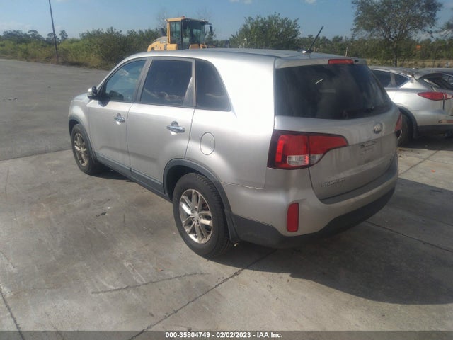 2014 KIA SORENTO LX VIN: 5XYKT3A62EG475669