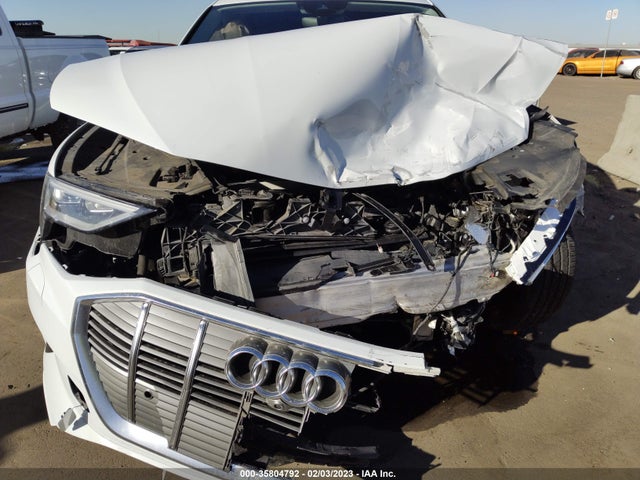 2020 Audi e-tron, VIN: WA12ABGEXLB035814