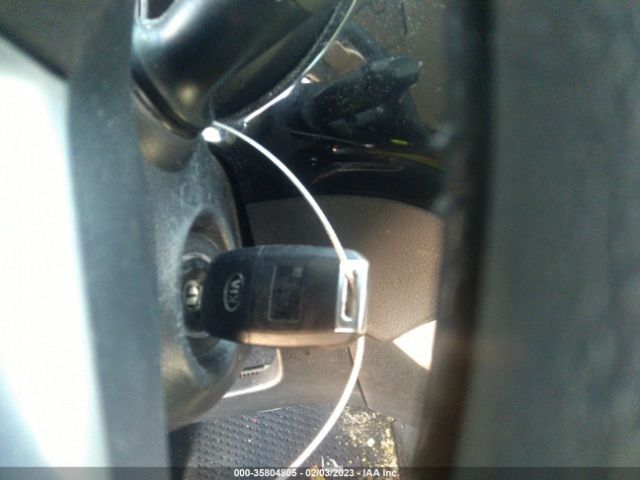 KNADM4A39H6015978 KIA RIO LX