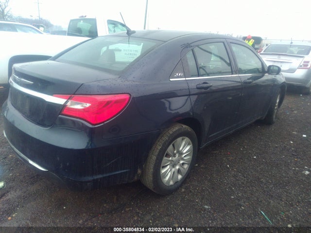 1C3CCBAB5EN210026 Chrysler 200 LX