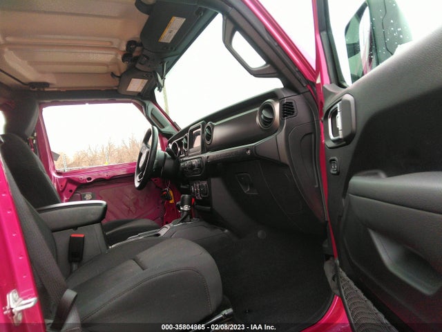2022 Jeep Wrangler, VIN: 1C4HJXDG5NW145765