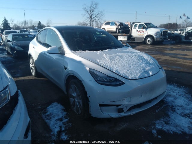 2021 Tesla Model Y, VIN: 5YJYGDEE5MF082633