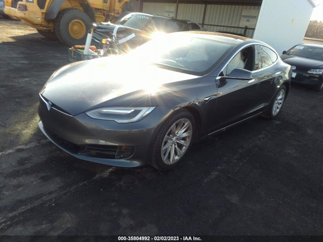 Tesla Model S 60/75 2017 5YJSA1E17HF203770 Image 2