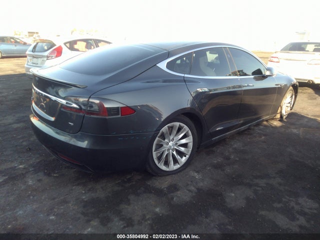 Tesla Model S 60/75 2017 5YJSA1E17HF203770 Image 4